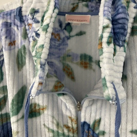 Stan Herman Size 3X Blue - Gray English Rose Plush Zip Front Long Lounger Robe - Picture 3 of 11